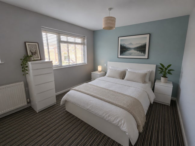 Luxury and Modern Room available in SN3   Main Photo