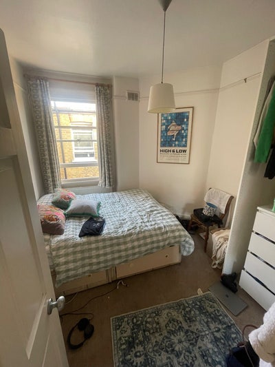 Room Available in Friendly Flat Main Photo