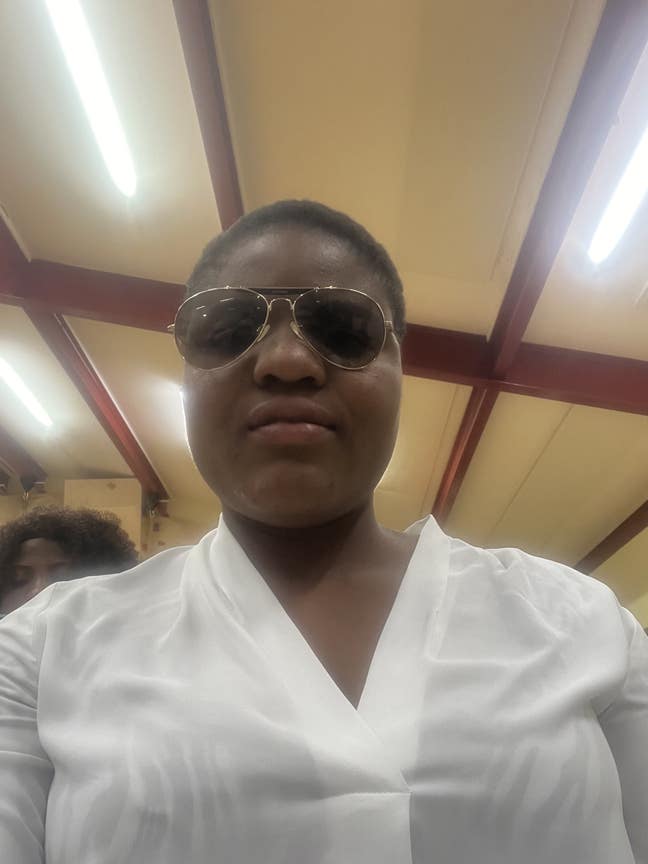 Professional Female seeks a single or double room Main Photo