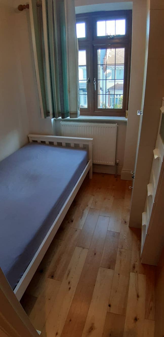 Single room for rent Main Photo