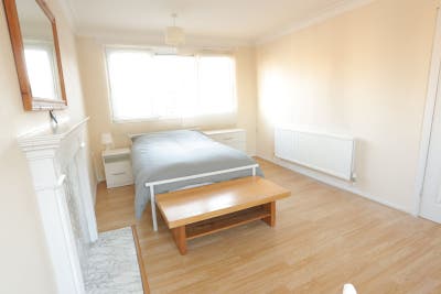 4 HUGE Room🌿nr Vicky Park+Canal✨🚆🏡☀️ Main Photo