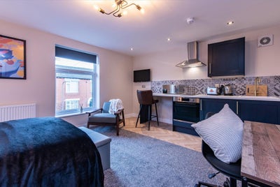 Stunning Studio & Double En-suite Rooms Newcastle Main Photo