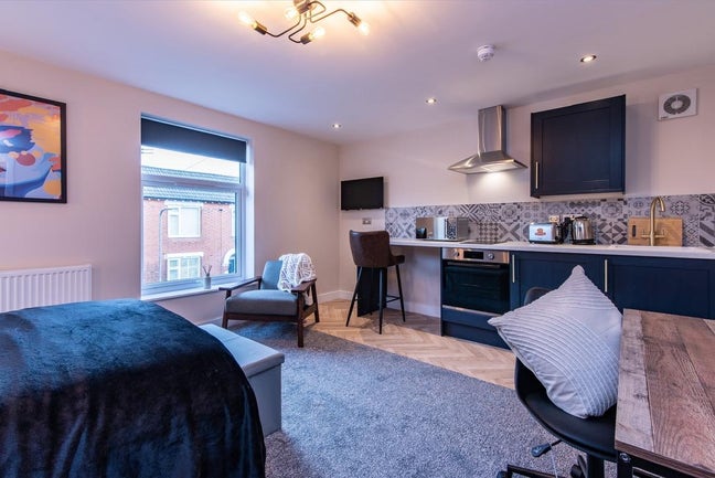 Stunning Studio & Double En-suite Rooms Newcastle Main Photo