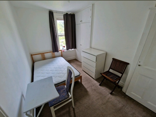 Lovely Double Room Harrow-on-Hill Main Photo