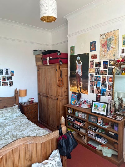 Room to rent in 3 bed flat in Roath/Penylan Main Photo
