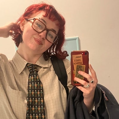 In search of a homely place! Room or buddy up:)  Main Photo