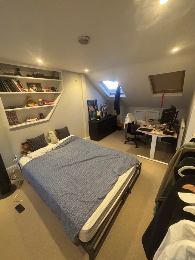 4 bed house in Southfields with en-suite Main Photo