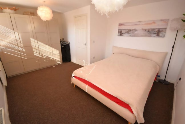 En-suite double room Main Photo