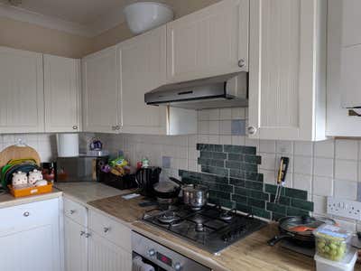 Single room available in Heyward Heath City Centre Main Photo