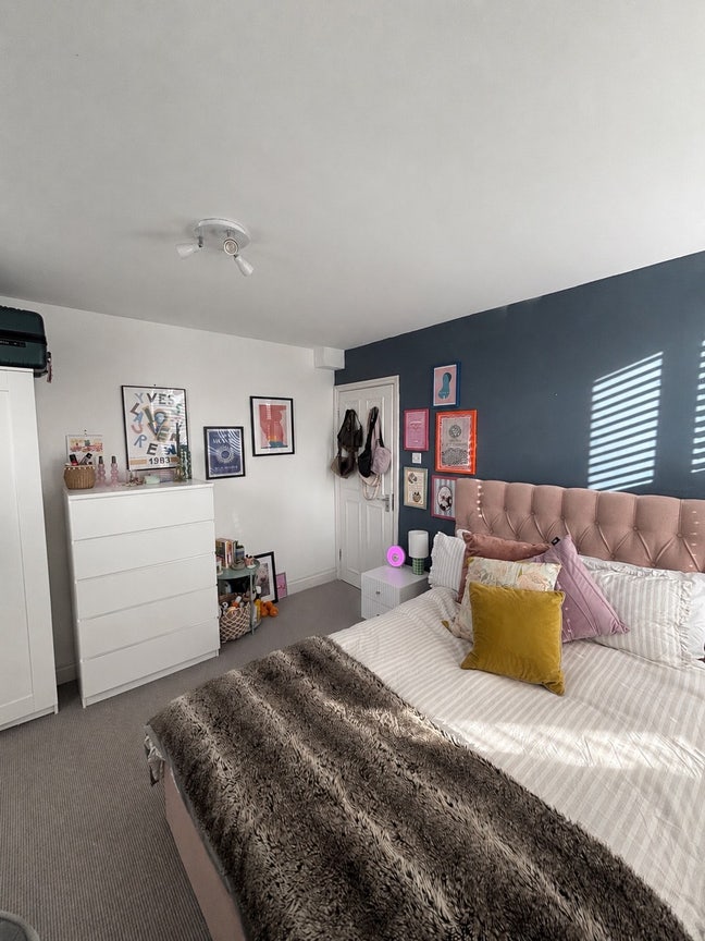 Spacious double room in Earlsfield Main Photo