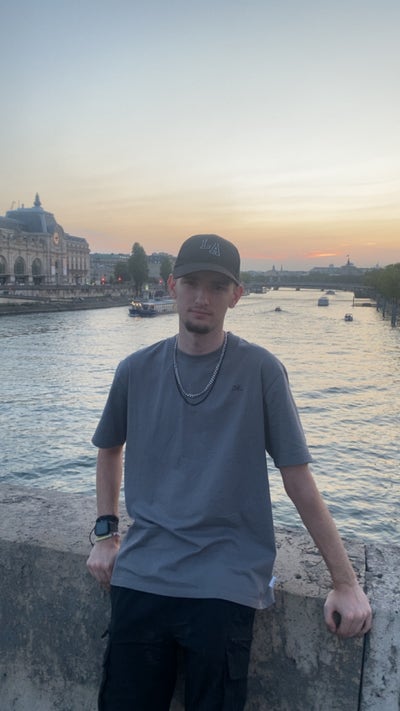 Student Male seeks a double room Main Photo