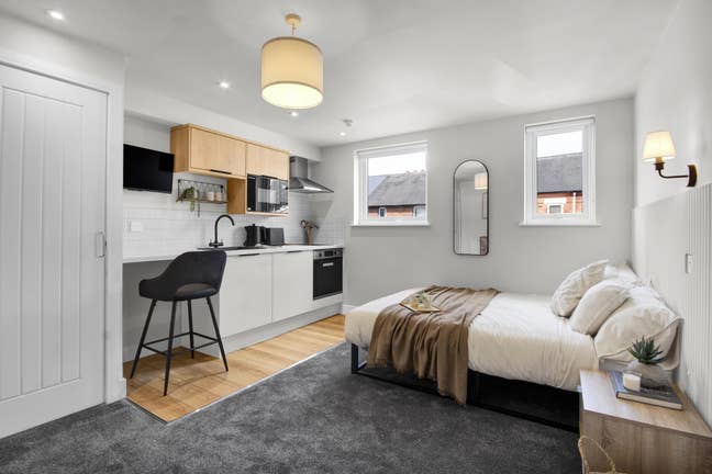 💥 BRAND NEW En-suite & Studio Rooms 💥 Main Photo