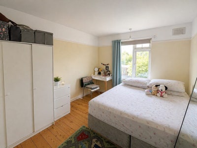 Double Room Available in Chesterton  Main Photo
