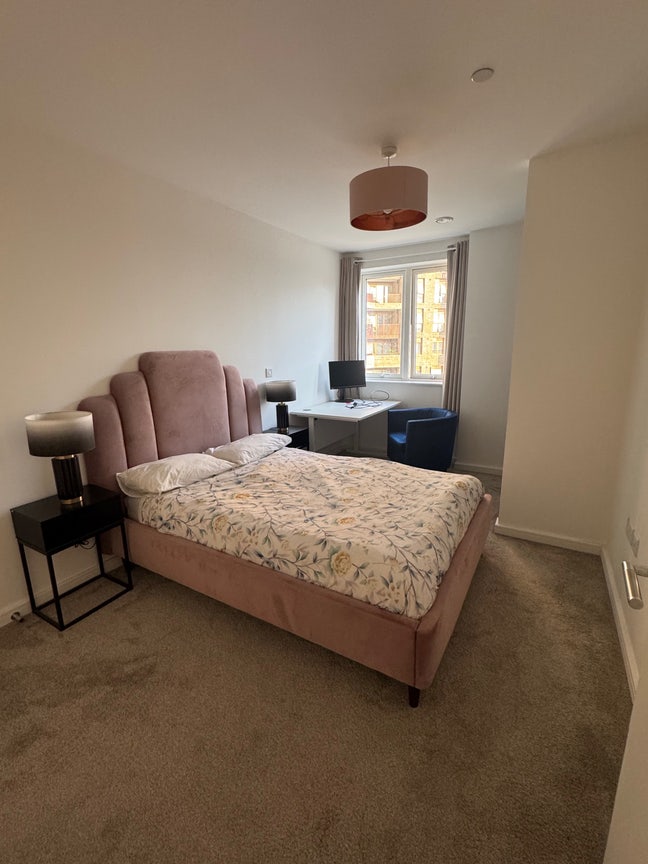 En-suite Double Room in Barking Main Photo
