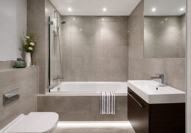 Luxurious 1 Bedroom Flat at the heart of Weybridge Main Photo