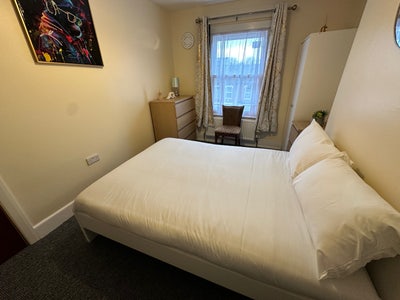 Lovely 2 bed flat in north london  Main Photo