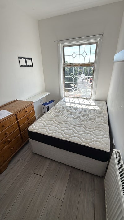 🏡 Rooms to Rent – Eltham SE9 1TY Main Photo