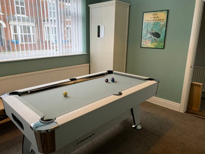 Cosy student house close to Uni feat games room! Main Photo