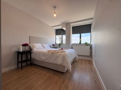Amazing One Bed Flat Kingsbury NW9 8BB Main Photo