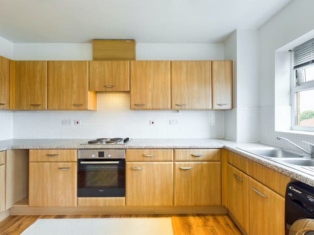 1 Bed room flat to rent HA8 Main Photo