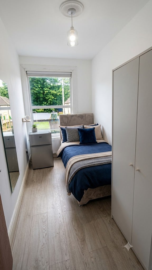 Bruce Grove Single Room | 0 Deposit | Bills Includ Main Photo
