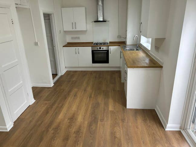 Family Household Only! 3 Bed House In Dagenham Main Photo