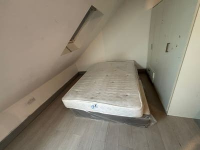  Studio  flat  in  Harrow  HA1 Main Photo