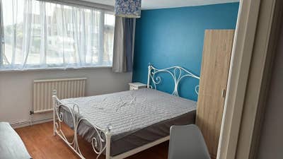 Room to let Ashford Main Photo