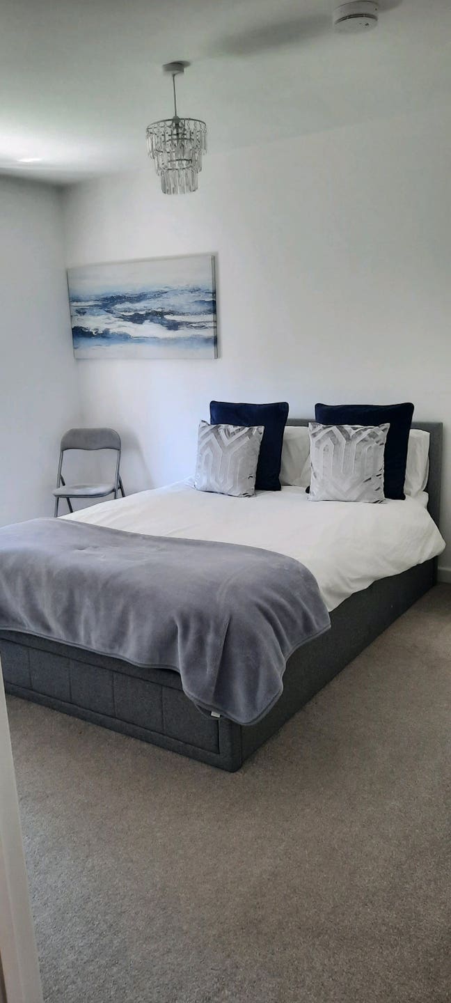 7-8 week let available Main Photo
