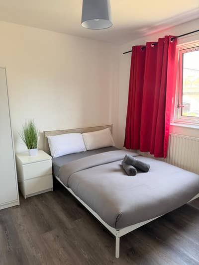 🌞 Modern Double Rooms | 15 mins to Liverpool St Main Photo