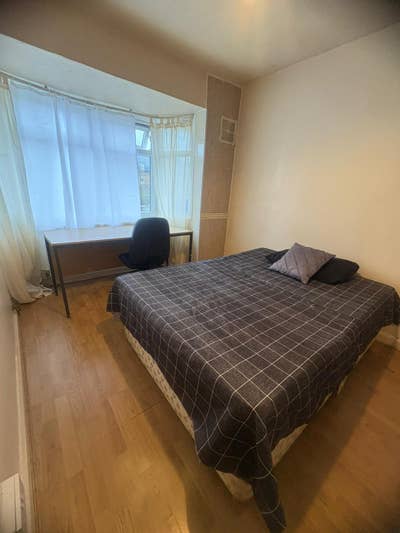 3 Lovely and Cheap Double Rooms - Bills Included Main Photo