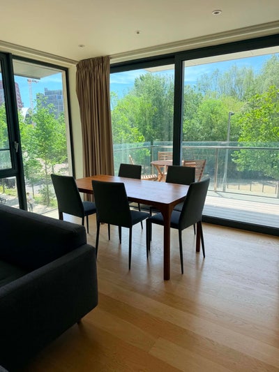 🏡 Double Room Available in East Village Main Photo