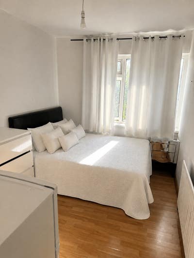 Double room in Clapham - Bills included  Main Photo