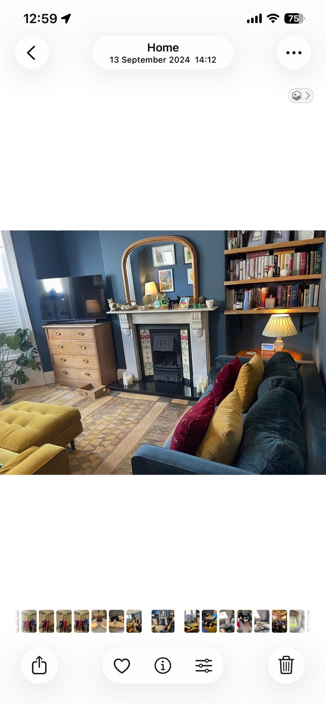 Double room shared with one other and two cats Main Photo