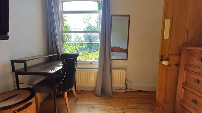 Room in 2 bed, 2 bath, 2 lounge Hitchin house Main Photo