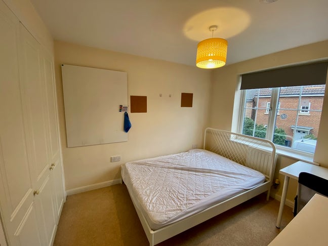 Student Rooms Available on Whistlefish Court Main Photo