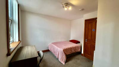 2 Affordalbe Rooms Available - Move in today! Main Photo