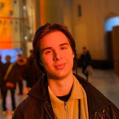 UCL Student Looking for a Long-Term Home Main Photo
