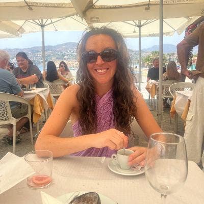 My name is Raffaella, 30 years old looking fo... Main Photo