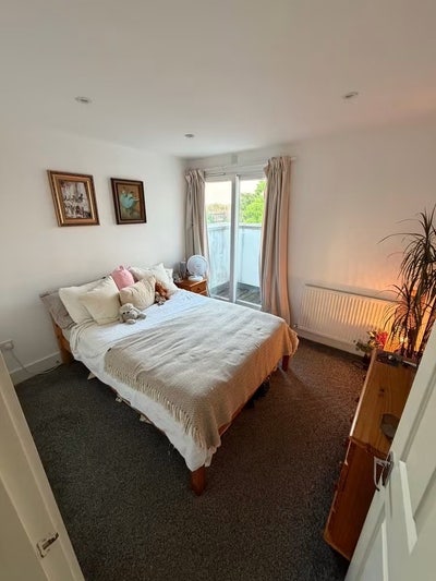 Double Bed room with Balcony  Main Photo