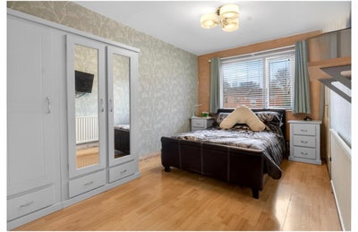 1 large double bedroom for rent Main Photo