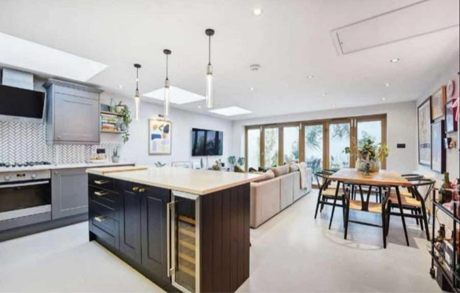Room for rent in Wandsworth Main Photo