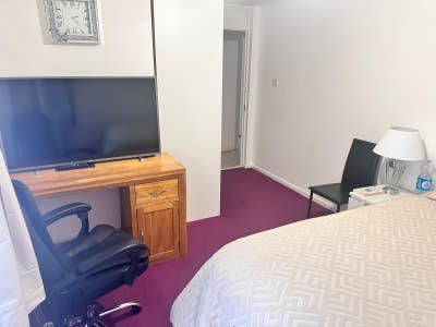 Double cosy bed large room Main Photo