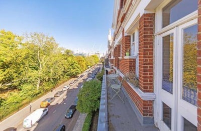 Room in mansion blockBattersea park I month only Main Photo