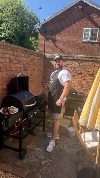 35 year old Male seeks a double room Main Photo