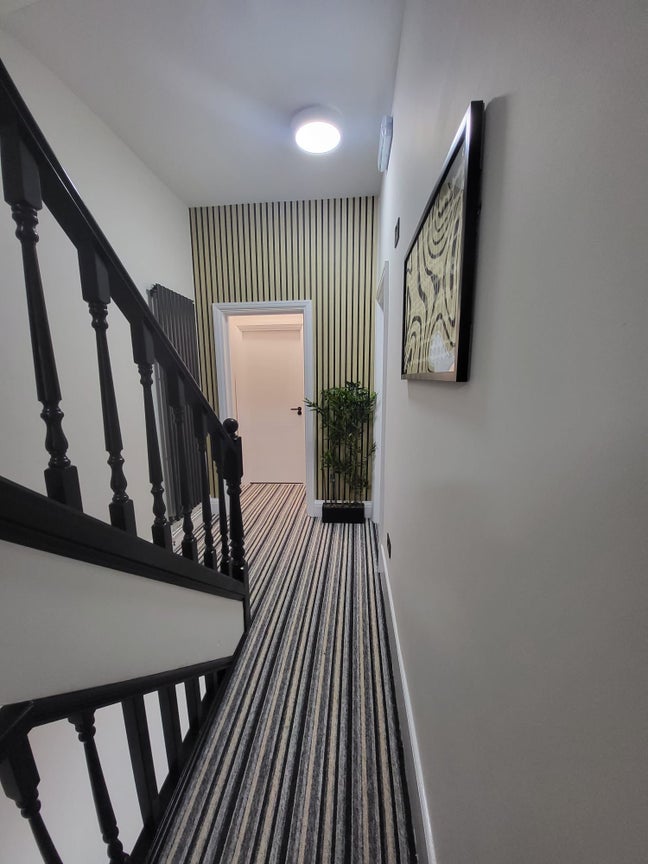 Stylish En-Suite Room in Eastbourne House Share Main Photo