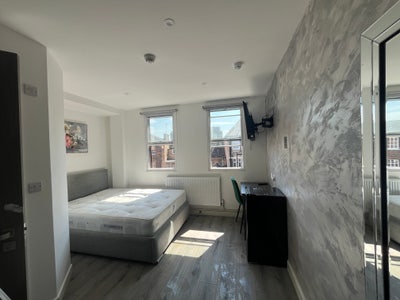 Gorgeous Central En-Suite Room 🥰 Main Photo