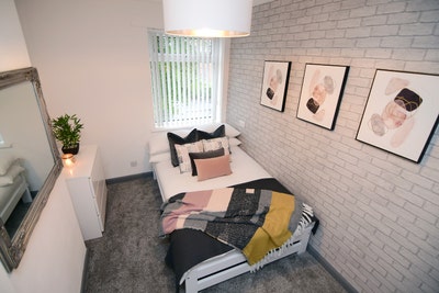 🏡 Double Room Available Now – Fourth Avenue Main Photo