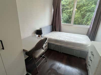 Double room with vanity basin close to towncenter Main Photo