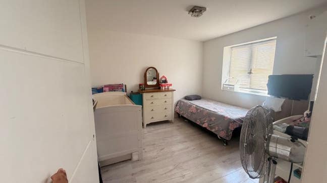 2 Bedroom Annex - Bills Inc - RM10 Main Photo